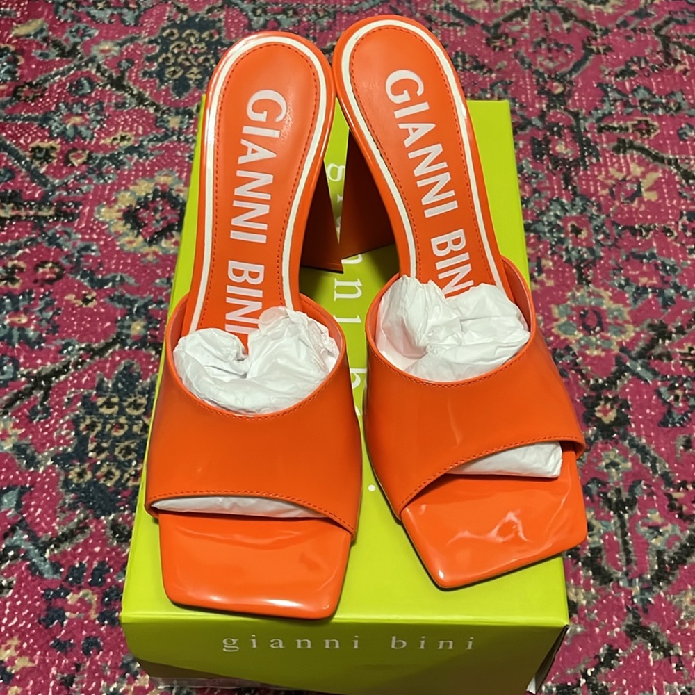 Gianni Bini Caylor Sandal 7.5 - Picture 3 of 6